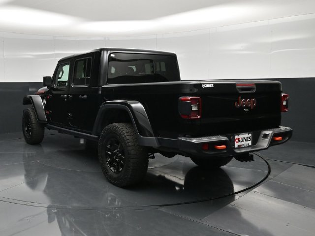 Certified 2021 Jeep Gladiator Mojave AWD/4WD image 11