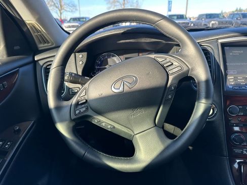 Used 2014 INFINITI QX50 Journey w/ Premium Package image 20