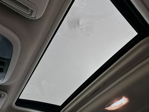 Used 2024 Subaru Crosstrek 2.0i Premium image 24