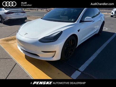 Used 2023 Tesla Model 3 Performance image 1