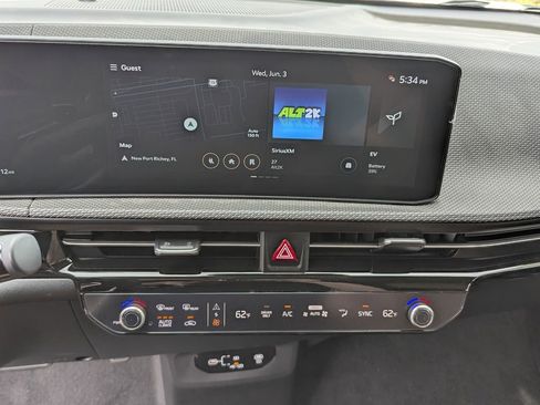 New 2026 Kia EV6 Wind RWD image 22