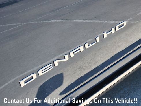 New 2026 GMC Sierra 2500 Denali w/ Denali Reserve Package AWD/4WD image 8