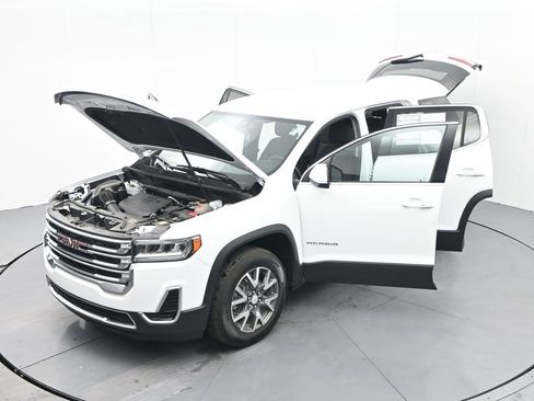 Used 2023 GMC Acadia SLE image 37