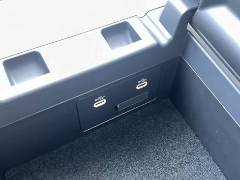 Certified 2025 MAZDA CX-90 Plug-In Hybrid w/Premium Sport image 32