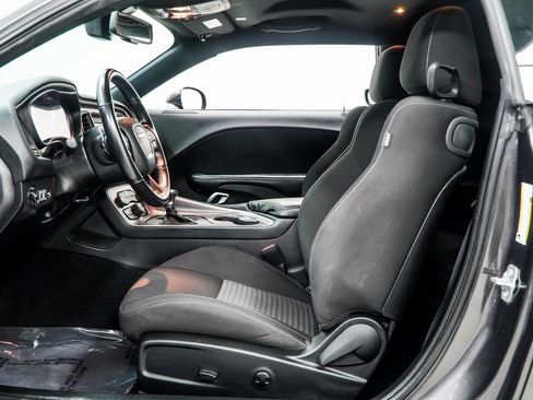 Used 2022 Dodge Challenger R/T image 15