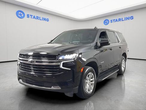 Certified 2022 Chevrolet Tahoe LT w/ Luxury Package AWD/4WD image 16
