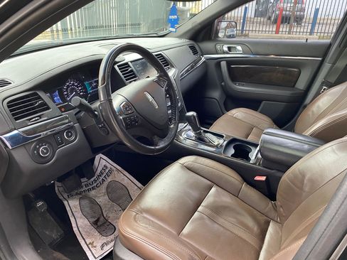 Used 2015 Lincoln MKS AWD w/ Equipment Group 101A image 3