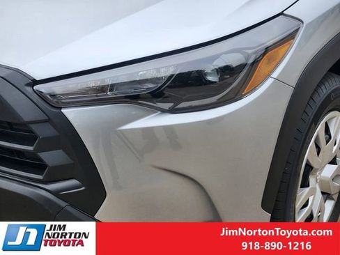 New 2026 Toyota Corolla Cross L image 7