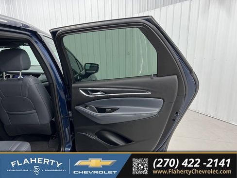 Used 2024 Buick Enclave Essence w/ Experience Buick Package AWD/4WD image 12