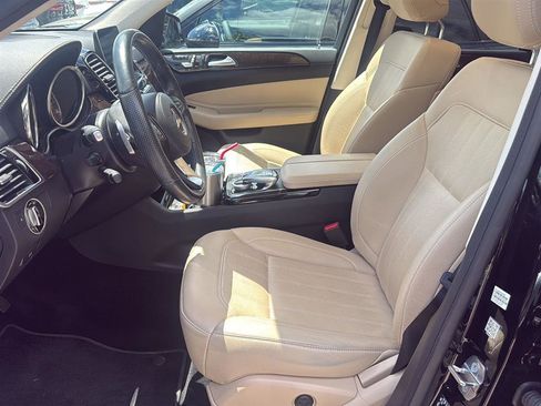 Used 2018 Mercedes-Benz GLS 450 4MATIC image 7