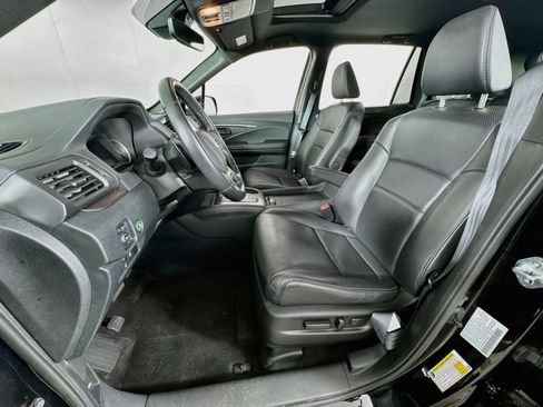 Certified 2023 Honda Passport EX-L image 12
