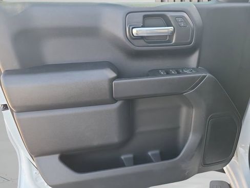 New 2026 Chevrolet Silverado 1500 Custom image 18