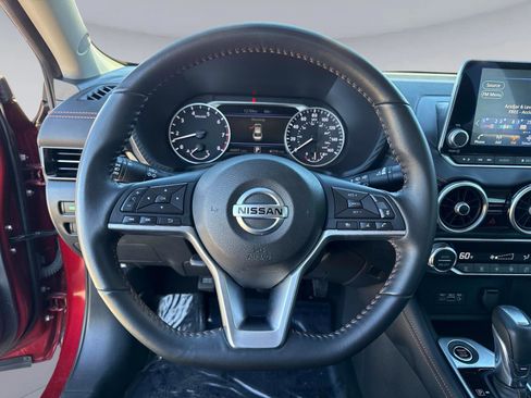 Used 2022 Nissan Sentra SR w/ Electronics Package image 28