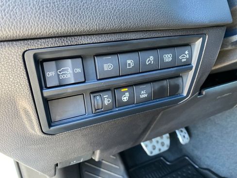 Used 2025 Toyota Sequoia TRD Pro AWD/4WD image 35