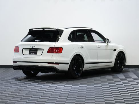 Used 2018 Bentley Bentayga AWD/4WD image 6
