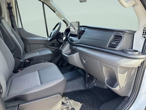 New 2026 Ford Transit 250 148 Medium Roof RWD image 39