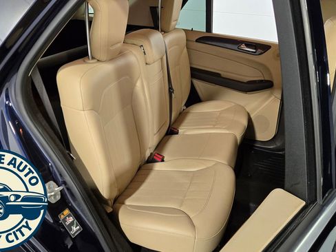 Used 2018 Mercedes-Benz GLE 350 4MATIC image 34