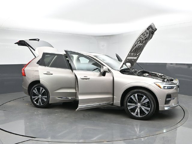 Used 2023 Volvo XC60 B5 Plus w/ Protection Package Premier FWD image 51