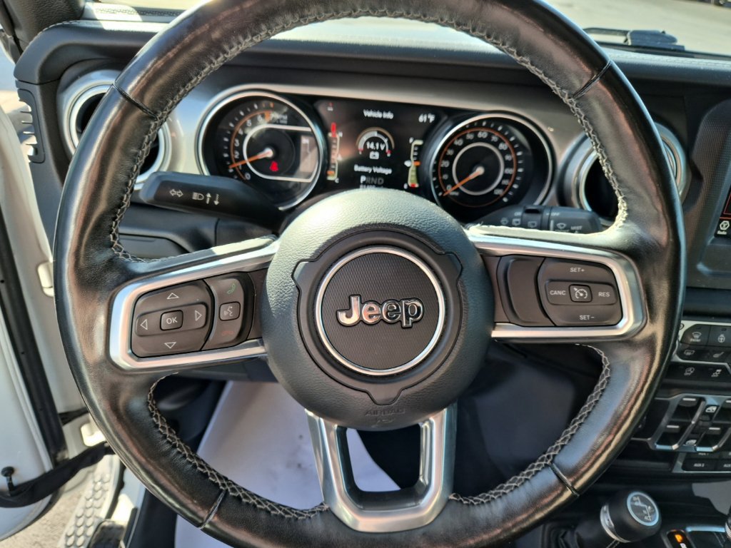 Used 2020 Jeep Wrangler Unlimited Sahara w/ Cold Weather Group AWD/4WD image 35