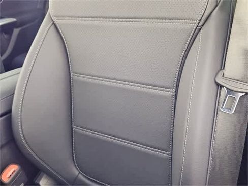 Certified 2025 Mercedes-Benz GLC 300 4MATIC image 72