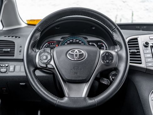 Used 2015 Toyota Venza XLE AWD/4WD image 15