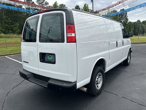 Certified 2023 Chevrolet Express 2500 w/ Driver Convenience Package image 8