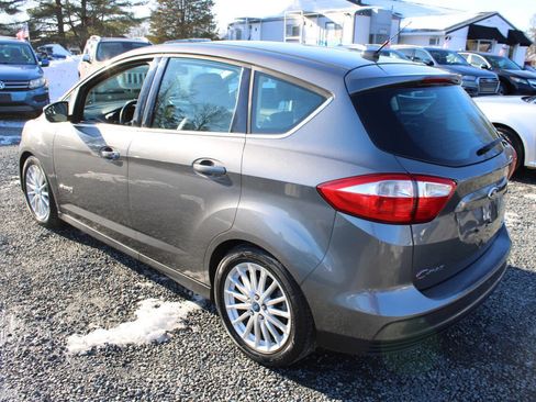 Used 2013 Ford C-MAX SEL image 9