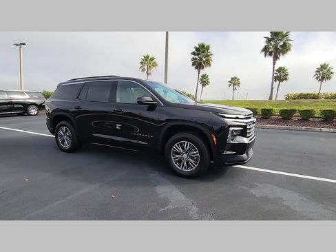 New 2026 Chevrolet Traverse LT w/ Driver Confidence Package image 25