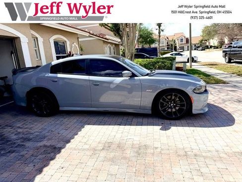 Used 2022 Dodge Charger Scat Pack w/ Plus Group RWD image 1