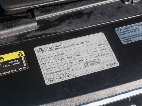 Used 2018 Volkswagen Atlas SEL Premium image 38