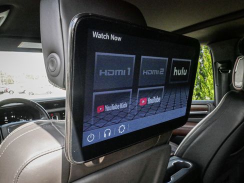 Used 2023 GMC Yukon XL Denali Ultimate image 29