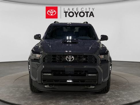New 2026 Toyota 4Runner 4WD image 10