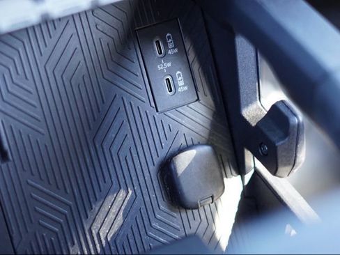 Certified 2025 Toyota 4Runner TRD Off-Road image 37