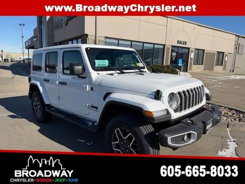 New 2026 Jeep Wrangler Unlimited Sahara AWD/4WD image 1