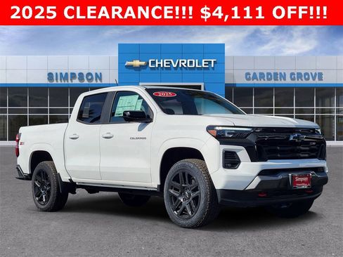 New 2025 Chevrolet Colorado Z71 w/ Technology Package image 1