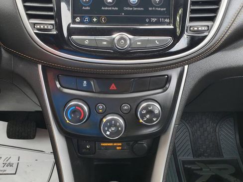 Used 2018 Chevrolet Trax LS AWD/4WD image 9