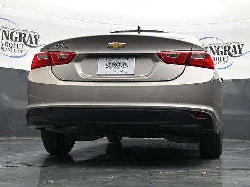 Used 2022 Chevrolet Malibu LS image 22