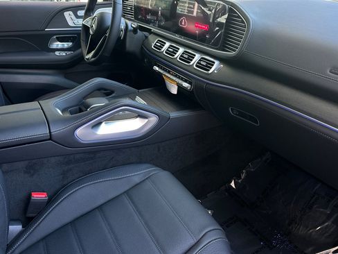 New 2026 Mercedes-Benz GLE 450 4MATIC Coupe image 8