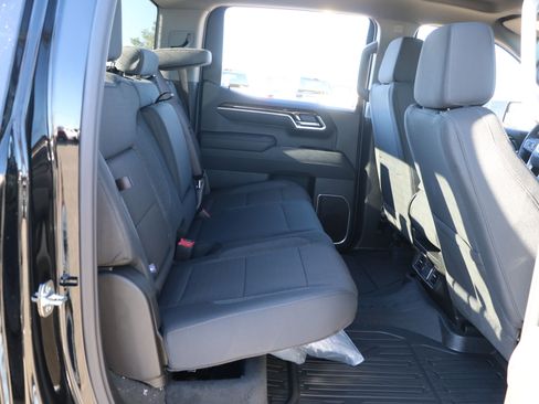 New 2026 GMC Sierra 1500 Elevation w/ LPO, Elevation Black Package image 30