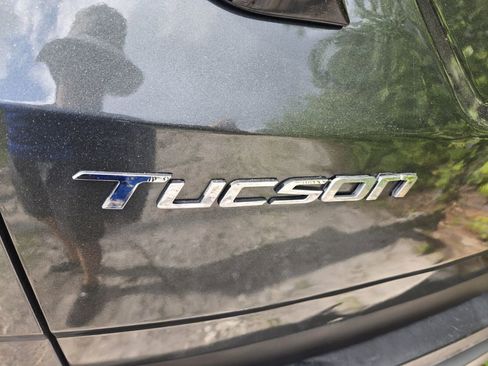 Used 2023 Hyundai Tucson Limited image 7