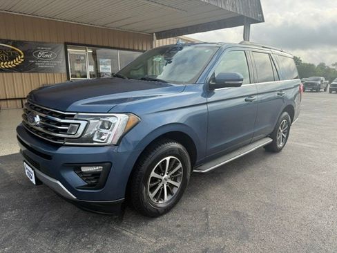 Used 2020 Ford Expedition XLT w/ Equipment Group 202A RWD image 2