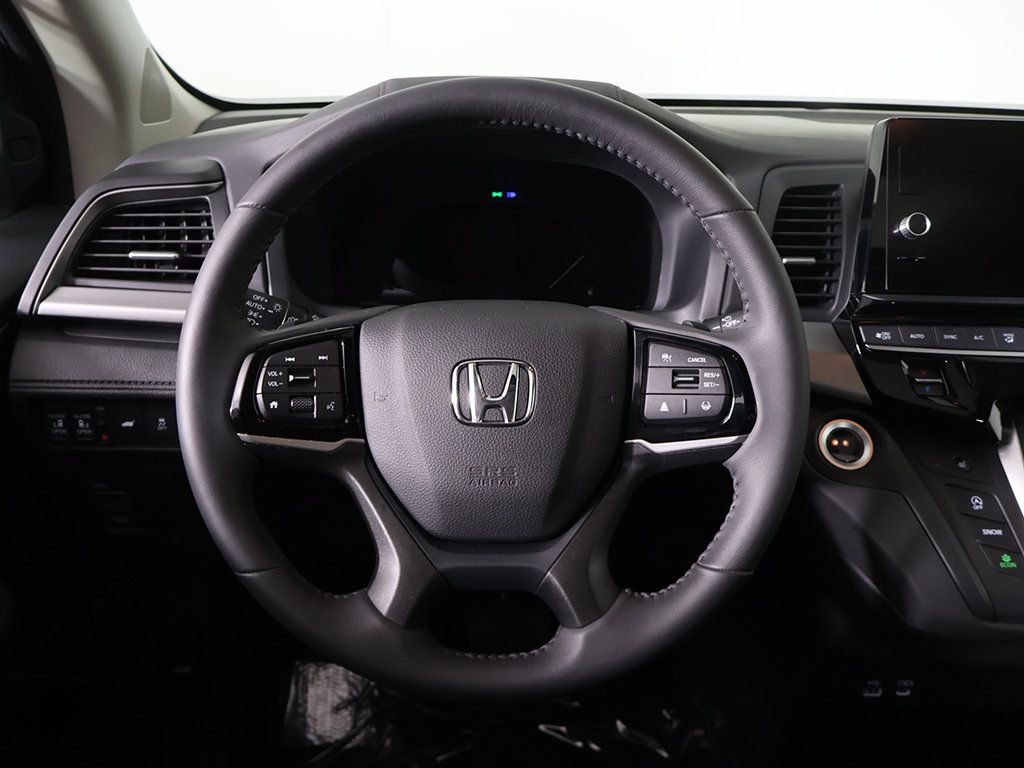 Certified 2026 Honda Odyssey EX-L image 43