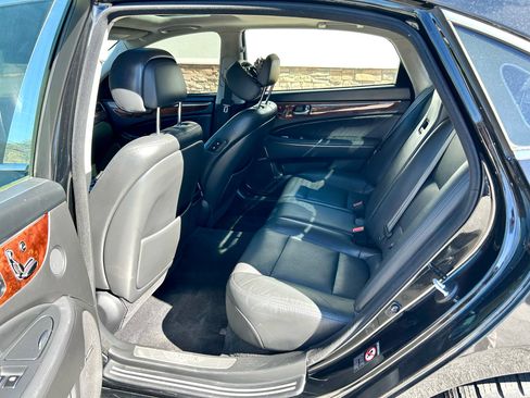 Used 2014 Hyundai Equus Signature image 12