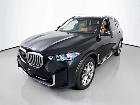 Used 2026 BMW X5 xDrive40i AWD/4WD image 3