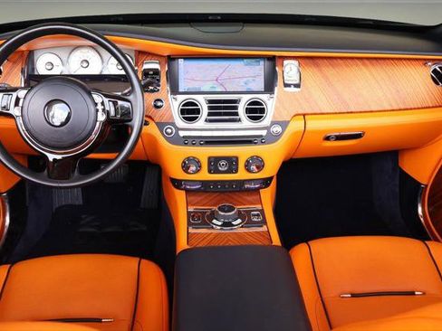 Certified 2016 Rolls-Royce Dawn RWD image 25