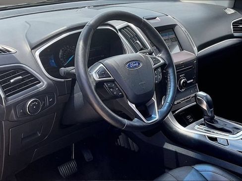 Used 2016 Ford Edge Titanium w/ Canadian Touring Package AWD/4WD image 17