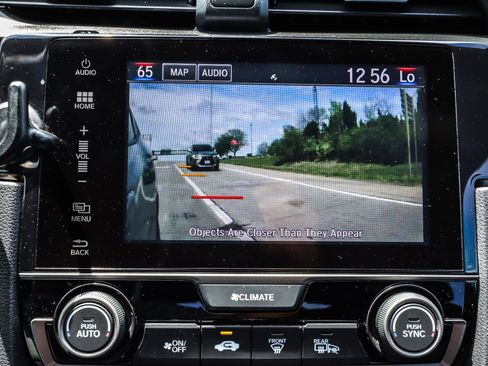 Used 2018 Honda Civic Sport Touring image 10