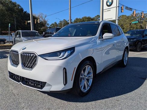 Used 2025 BMW X3 xDrive30i w/ Convenience Package image 9