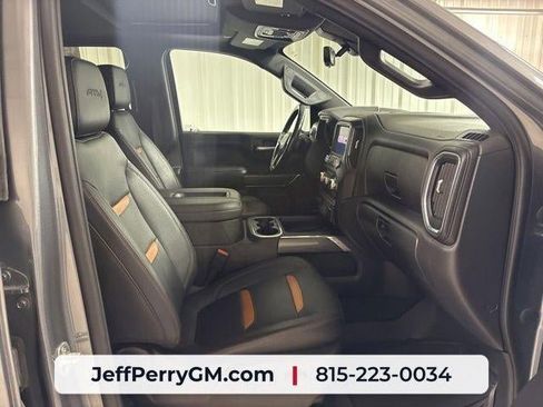Used 2021 GMC Sierra 1500 AT4 w/ AT4 Value Package AWD/4WD image 24