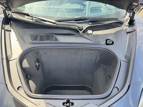 Used 2024 Chevrolet Corvette Stingray Premium Conv w/ Z51 Performance Package image 23